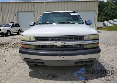 1999 Chevrolet Silverado K1500 из США, поврежденный, VIN 2GCEK19T7X1127927